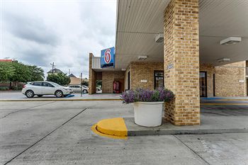 6 Baton Rouge Southeast 2*