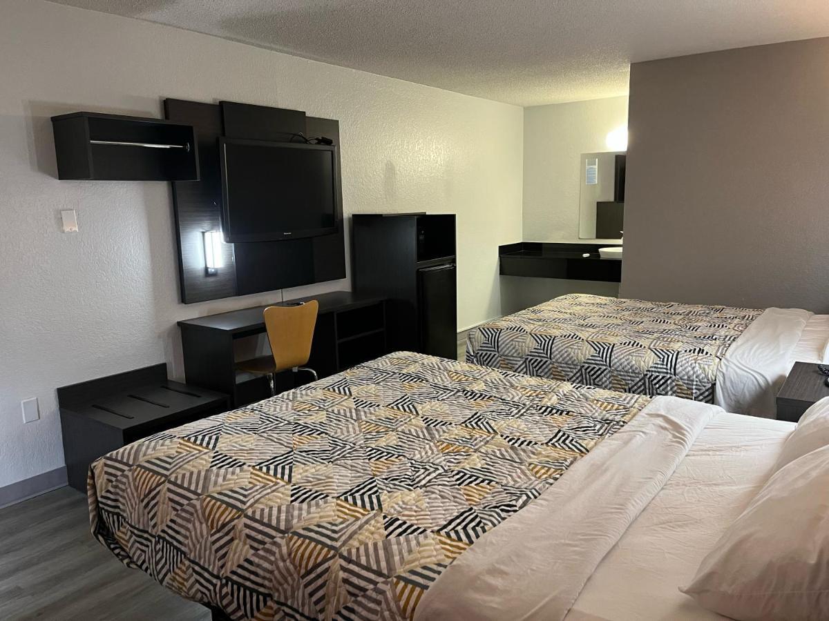 Hotel 6 Baton Rouge Southeast