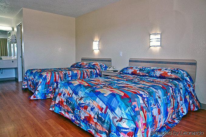 Hotel 6 Baton Rouge Southeast Prairieville